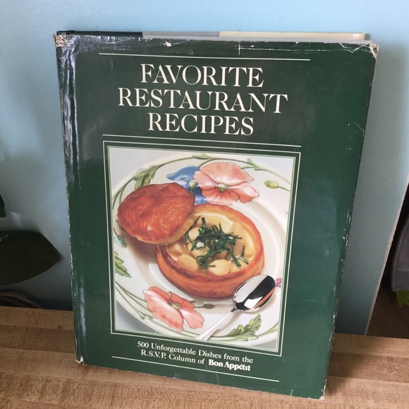 500 Favorite Restaurant Recipes 1982 - Picture 1 of 8